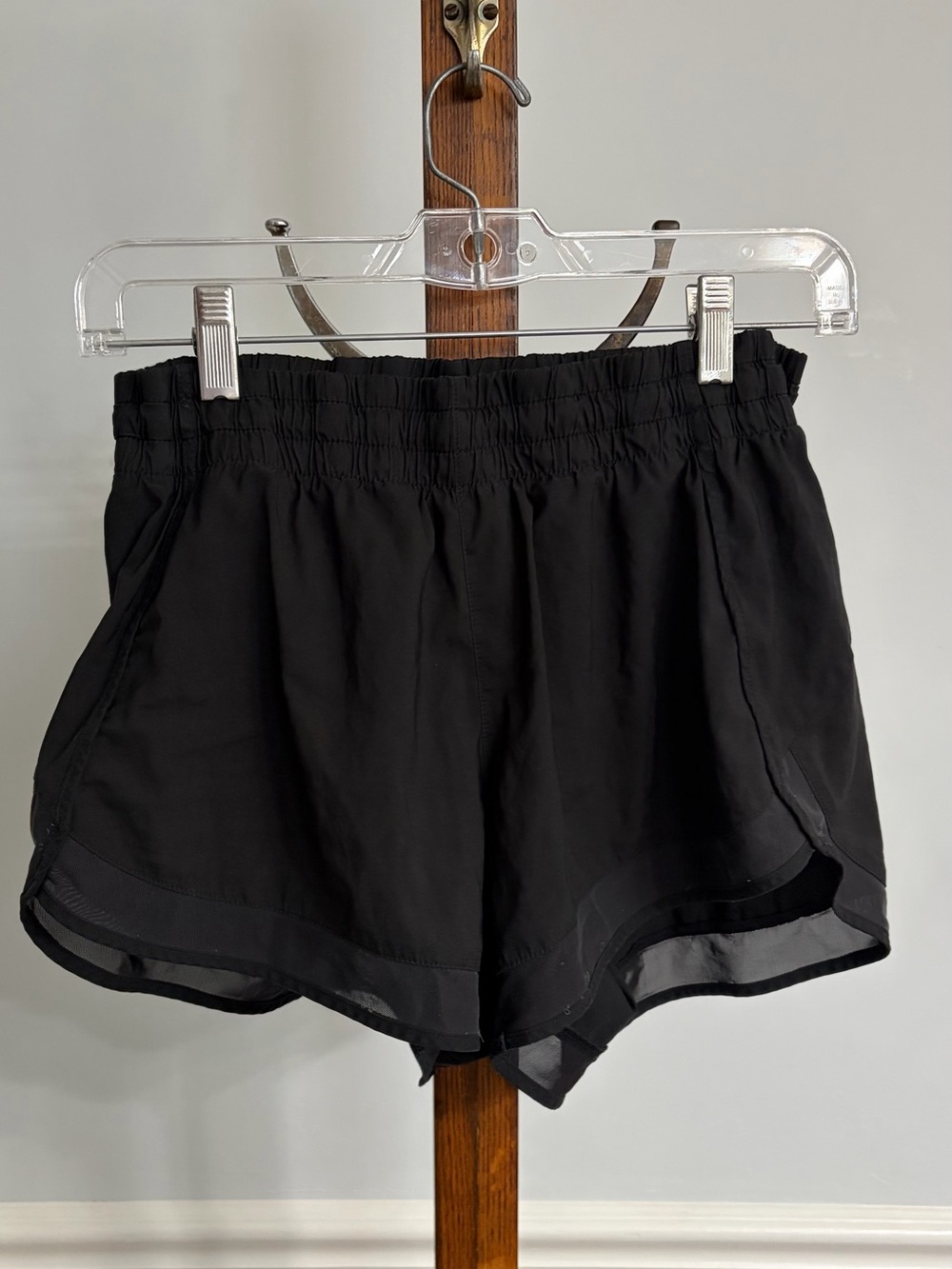 Athleta Black Elastic-Waist Running Shorts